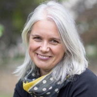 Dr Morven Shearer