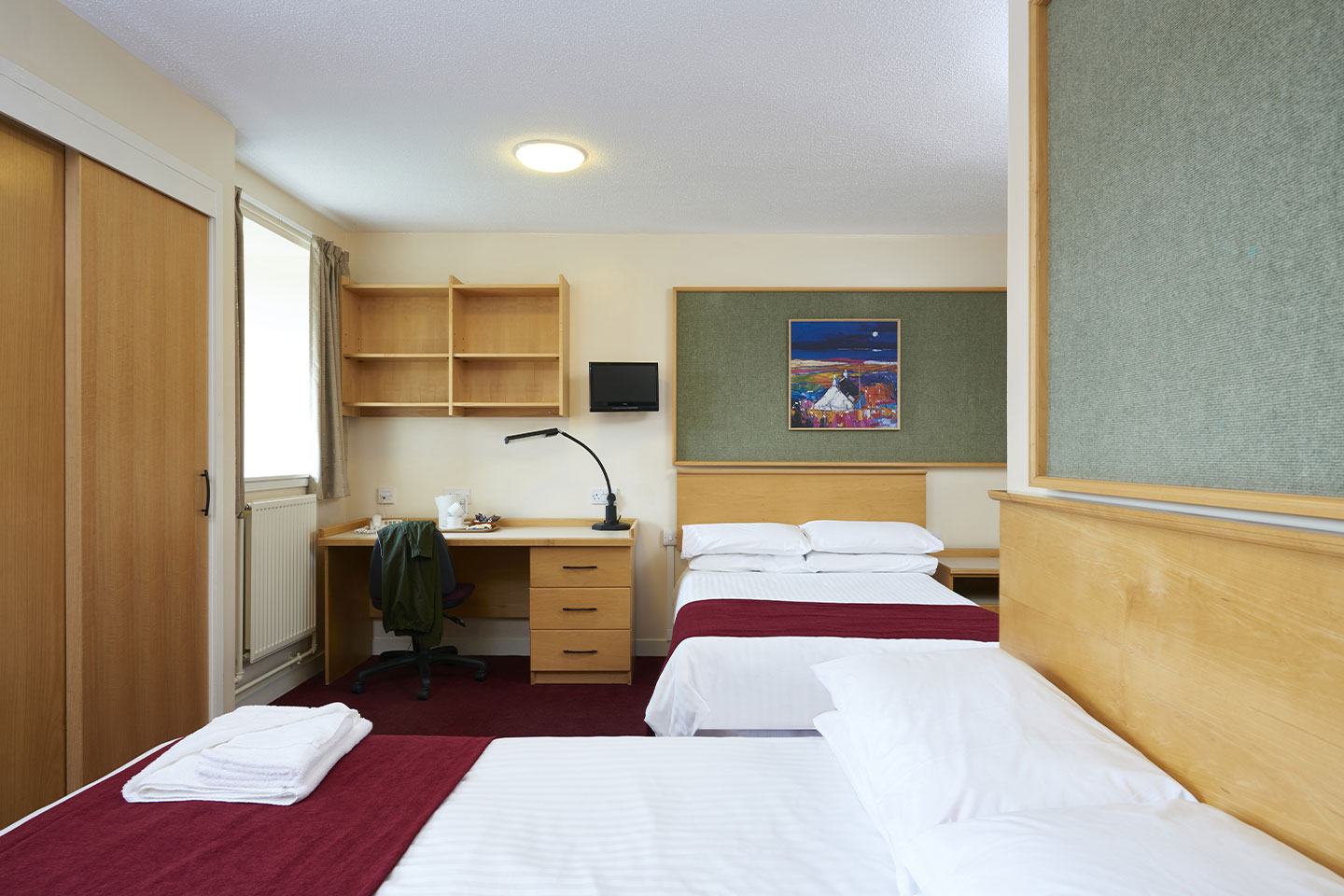 Large twin room in Agnes Blackadder Hall