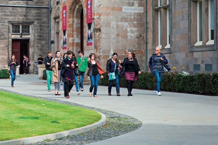 Students walking in St Salvator's Quadrangle