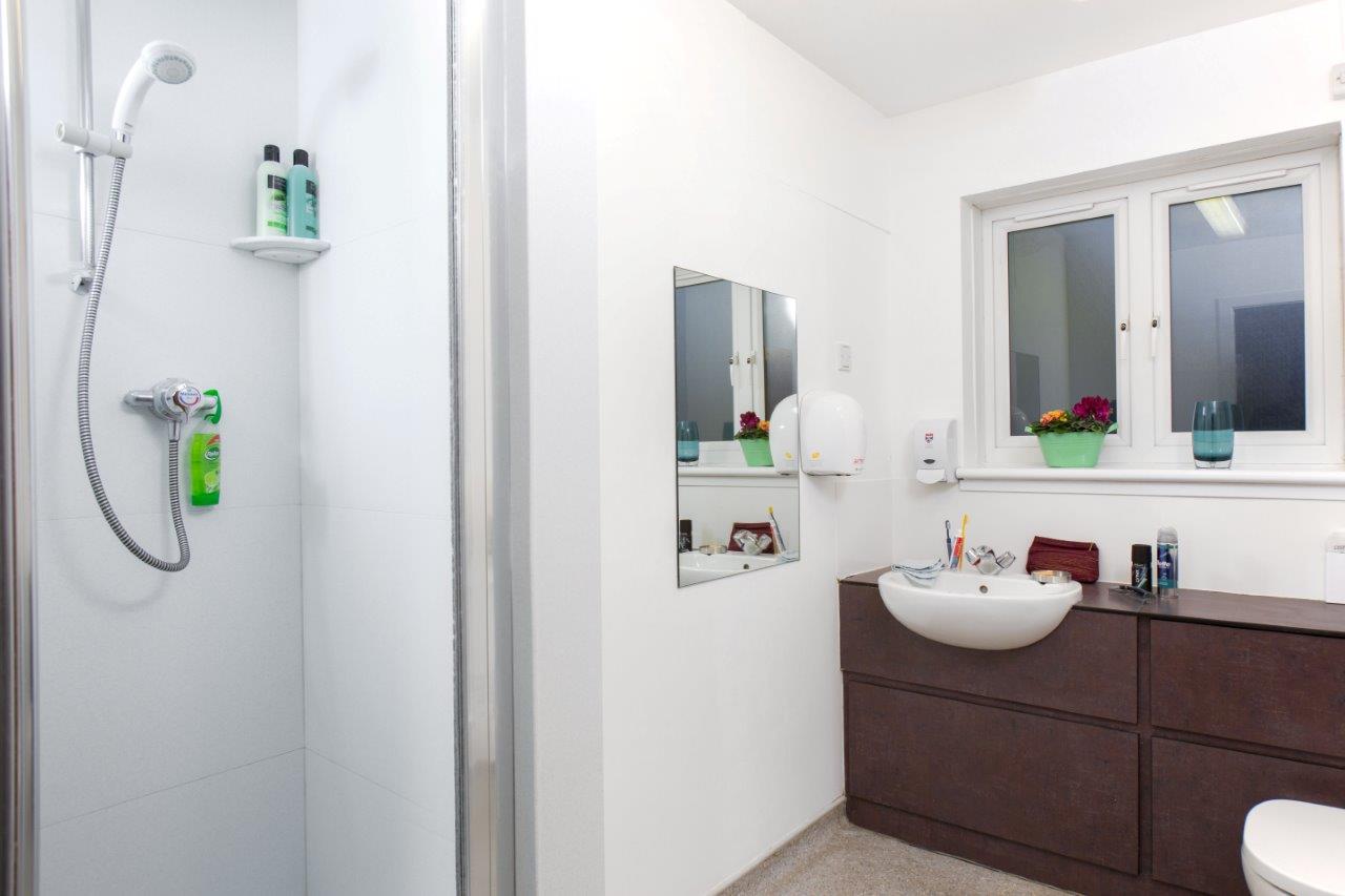 Bathroom space in University Hall