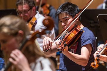University Music Centre - violinist
