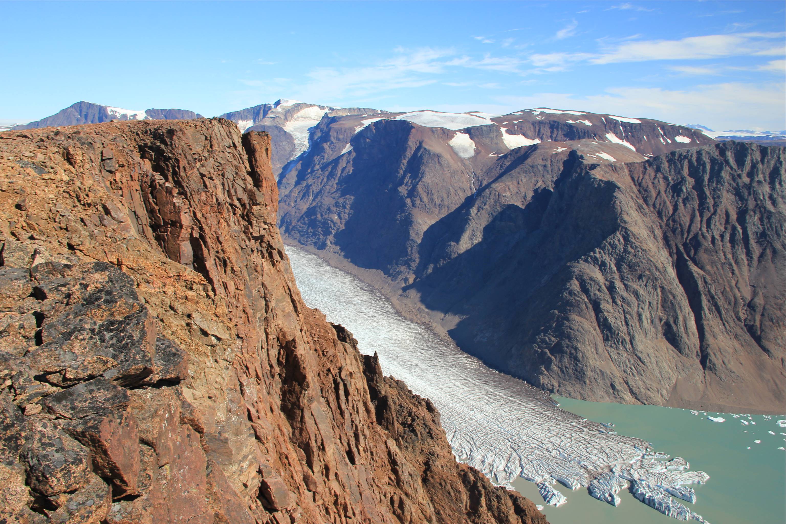 How volcanoes recycle the Earth&rsquo;s crust to uncover rare metals that are vital to green technology