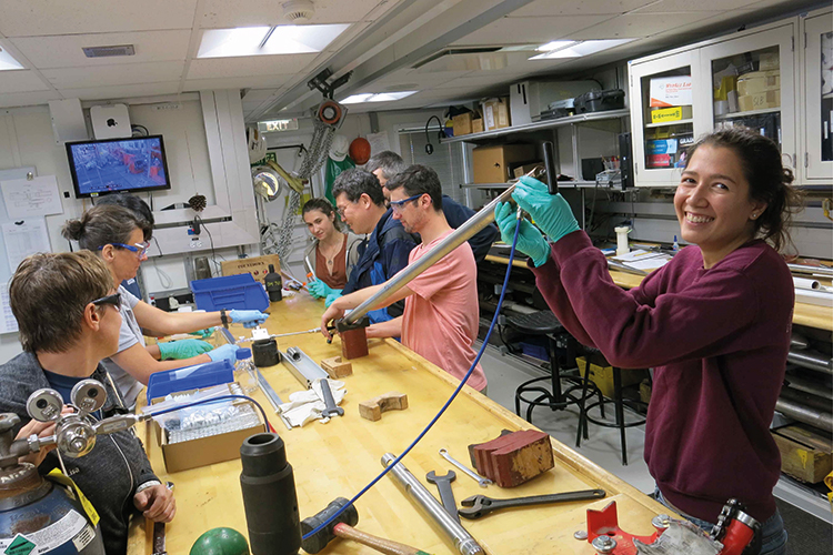 Graduate Nicotlette Meyer on IODP ship