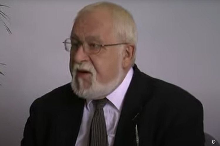 Prof Douglas Dunn