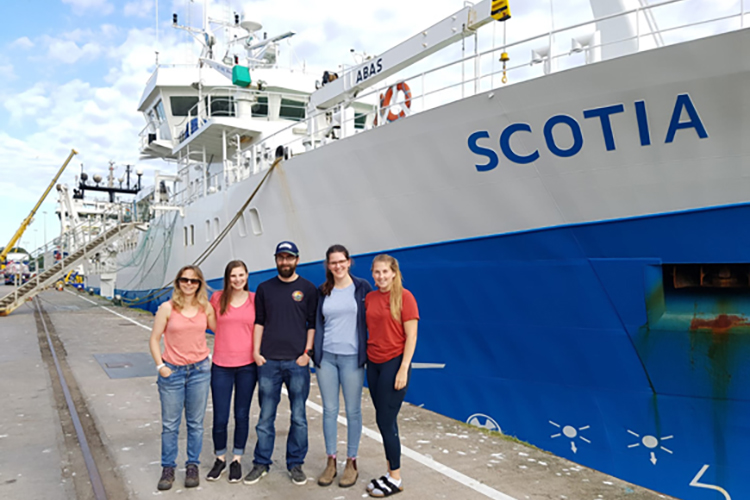 SGSD Blue Carbon researchers working with Scottish Government