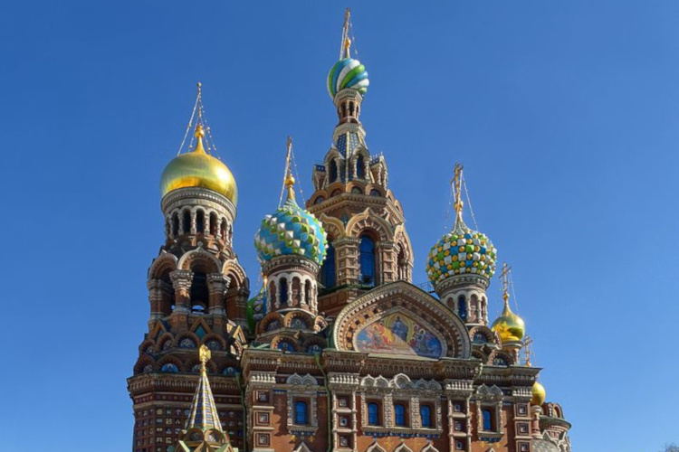 Savior on the Blood St Petersburg by Je-str [CC BY-SA 3.0 (https://creativecommons.org/licenses/by-sa/3.0)]