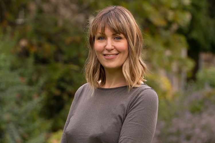 Prestigious &pound;100k research prize awarded to world-leading academic