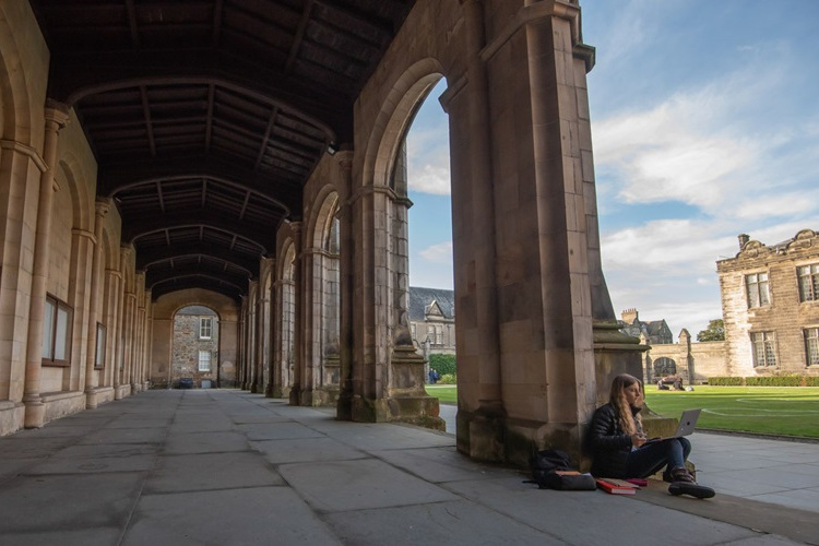 School of Modern Languages ranked within the world&rsquo;s top 100