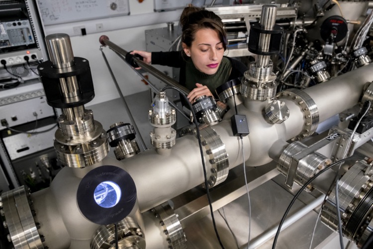 In our quantum materials research lab working with the high-ultra vacuum kit. copyright broaddaylight